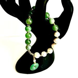BAZ Beautiful Jade & Pearl Bracelet